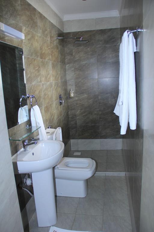 Brownie'S Guesthouse Lake Elementaita Bilik gambar