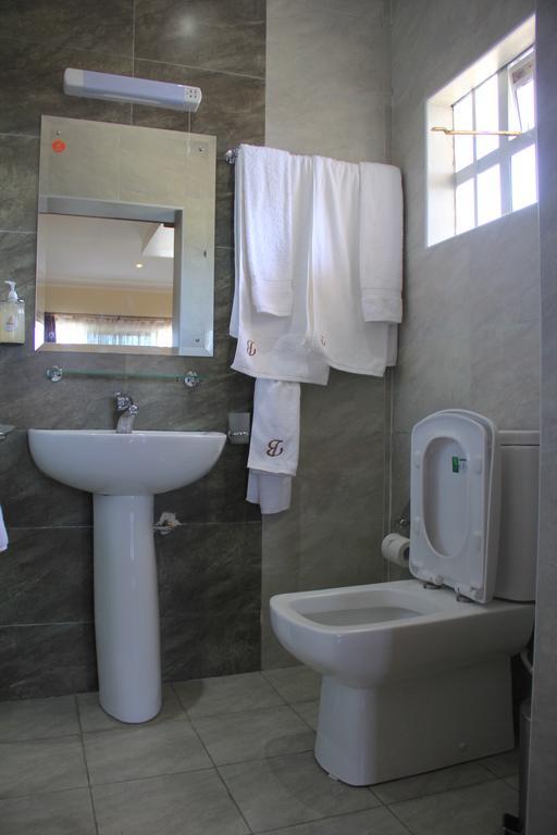 Brownie'S Guesthouse Lake Elementaita Bilik gambar